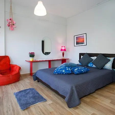 Plaza Beachfront Apt Superhost Service * Limassol